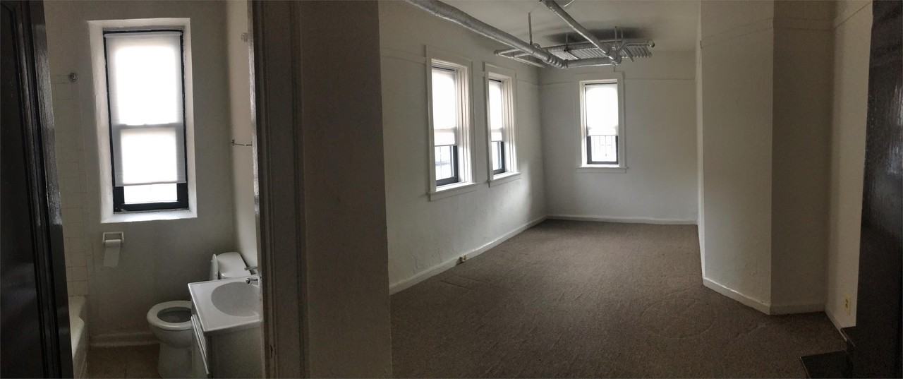 8300 S Justine St - Photo 3 of 3