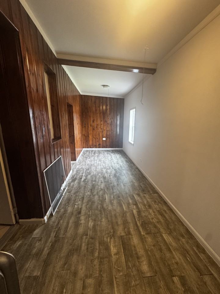 7152 South Calumet Avenue - Photo 6 of 7