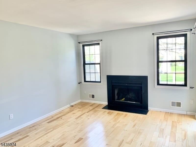 305 Marten Rd - Photo 3 of 37