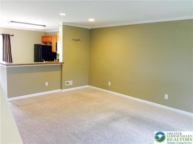 8484 Cromwell Ct - Photo 4 of 12