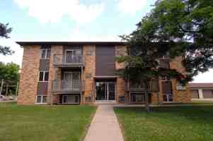 featured image of 1910 N Jefferson St