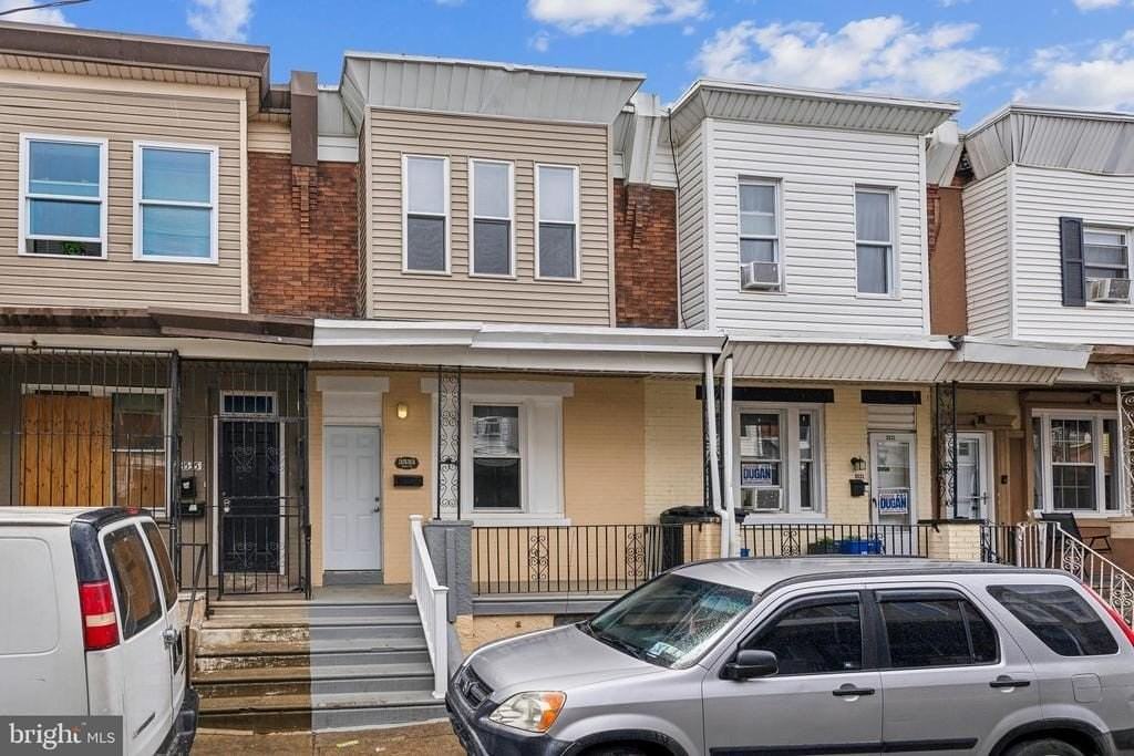 3533 Joyce St - Photo 2 of 10