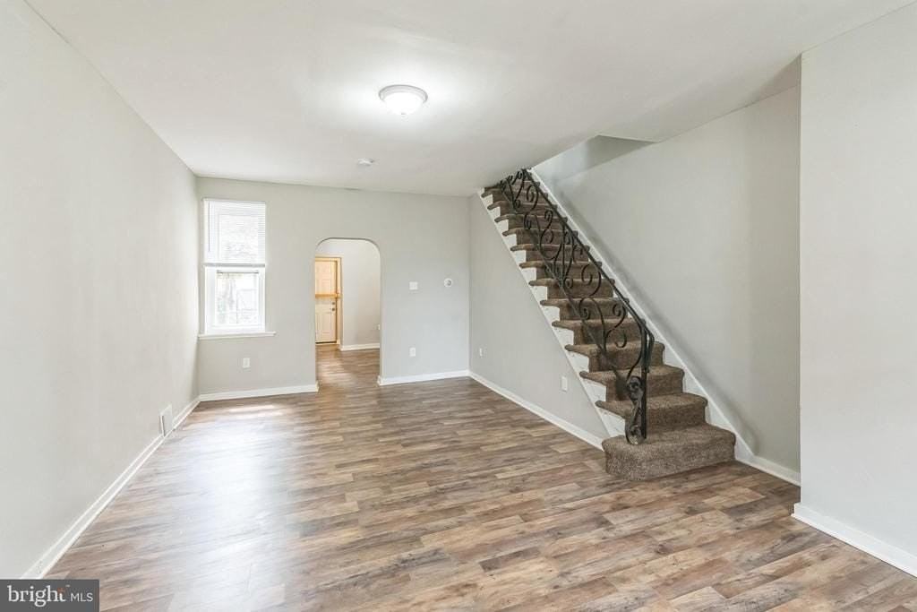 3533 Joyce St - Photo 4 of 10