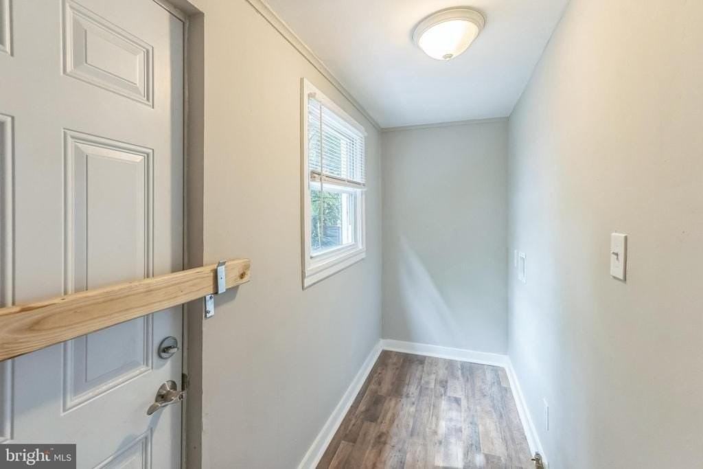 3533 Joyce St - Photo 7 of 10