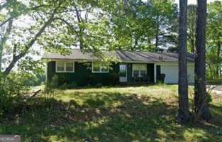 featured image of 8247 Spillers Dr Sw