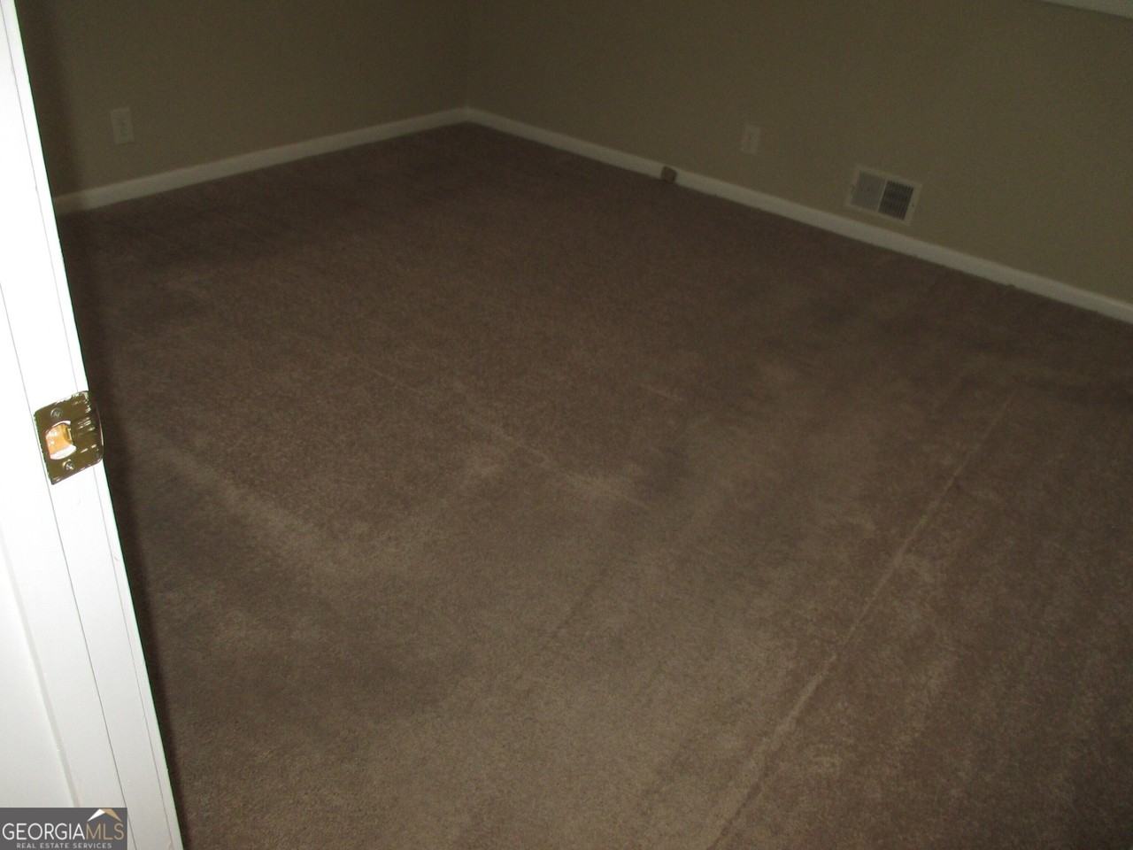 8247 Spillers Dr Sw - Photo 5 of 9