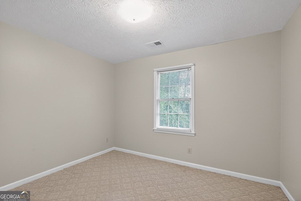 1990 Hutton Dr - Photo 4 of 16