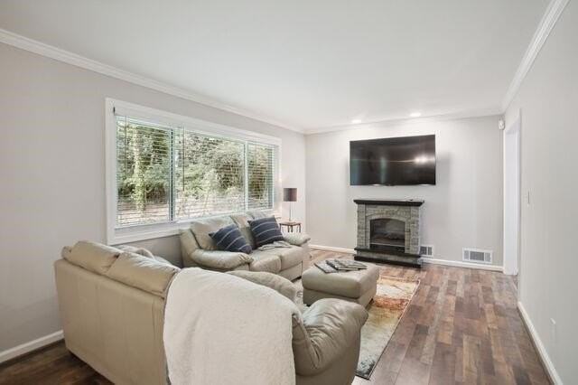 1860 Sandtown Rd Sw - Photo 3 of 15