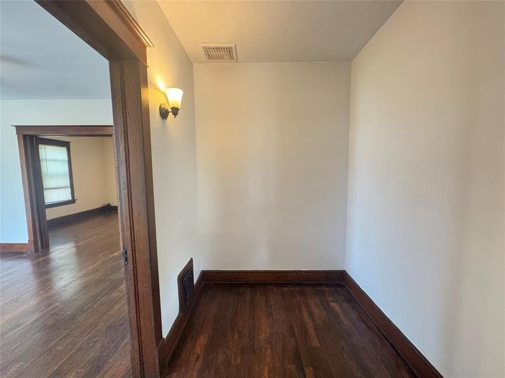 71 Mary St #2 - Photo 3 of 15