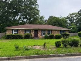 featured image of 2316 Woodland Rd