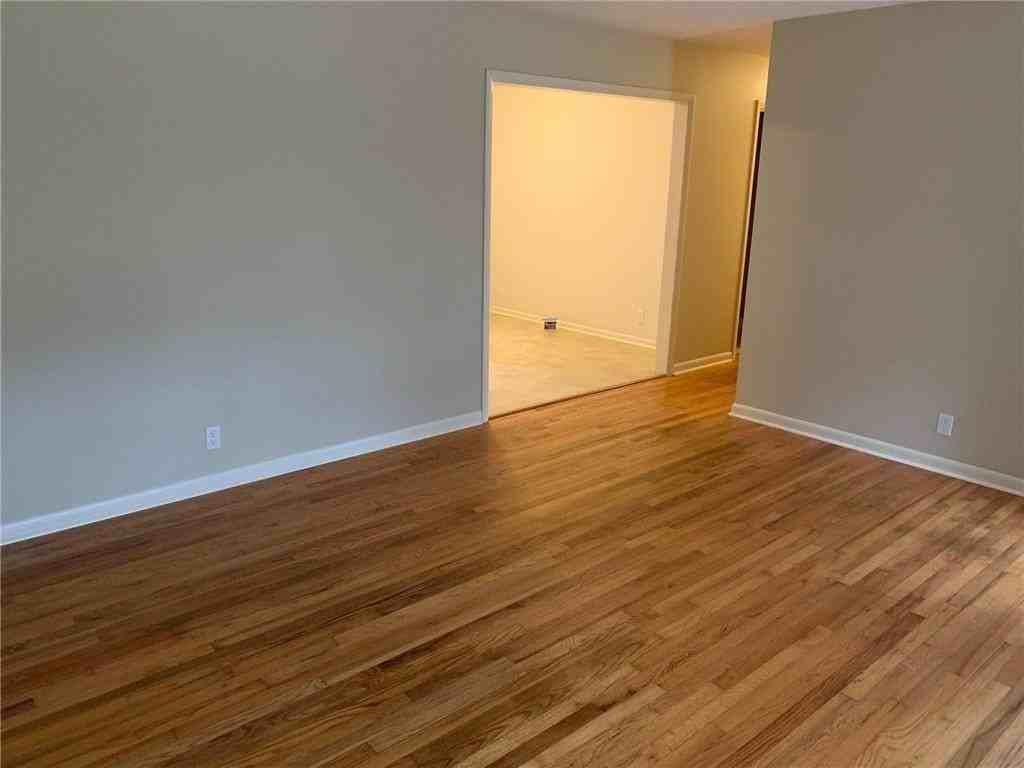 5420 Dogwood Trl - Photo 4 of 15