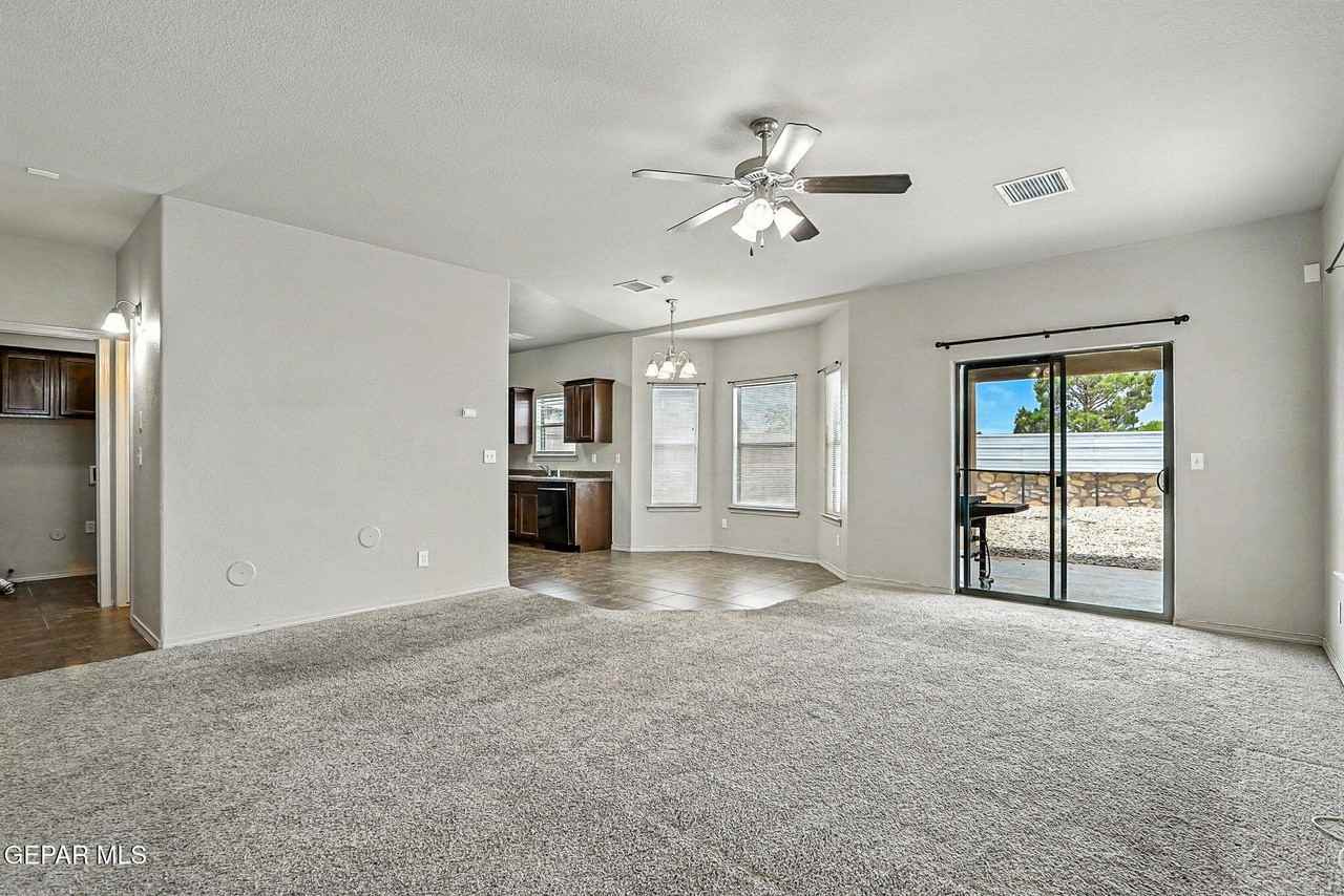 4746 Joseph Rodriguez Dr - Photo 6 of 37