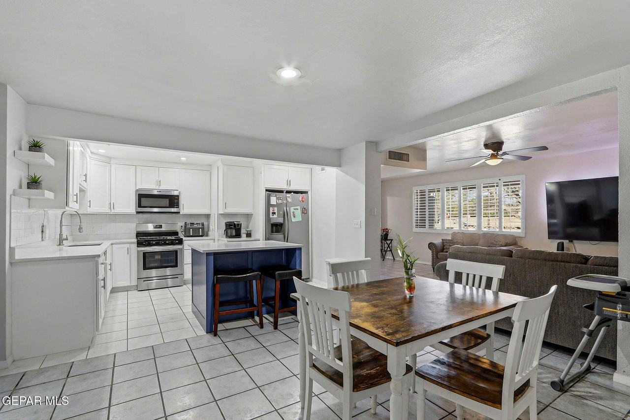 10540 Socorro Rd #A - Photo 6 of 14