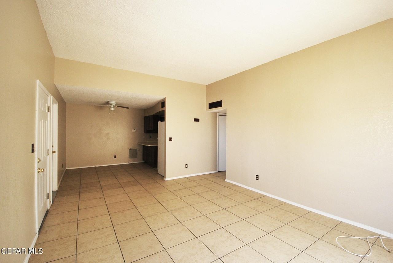 216 Cutlass Dr #B - Photo 6 of 22
