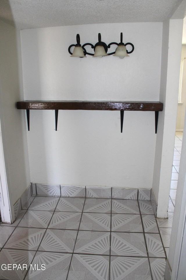 1368 Reid Rd #B - Photo 7 of 13