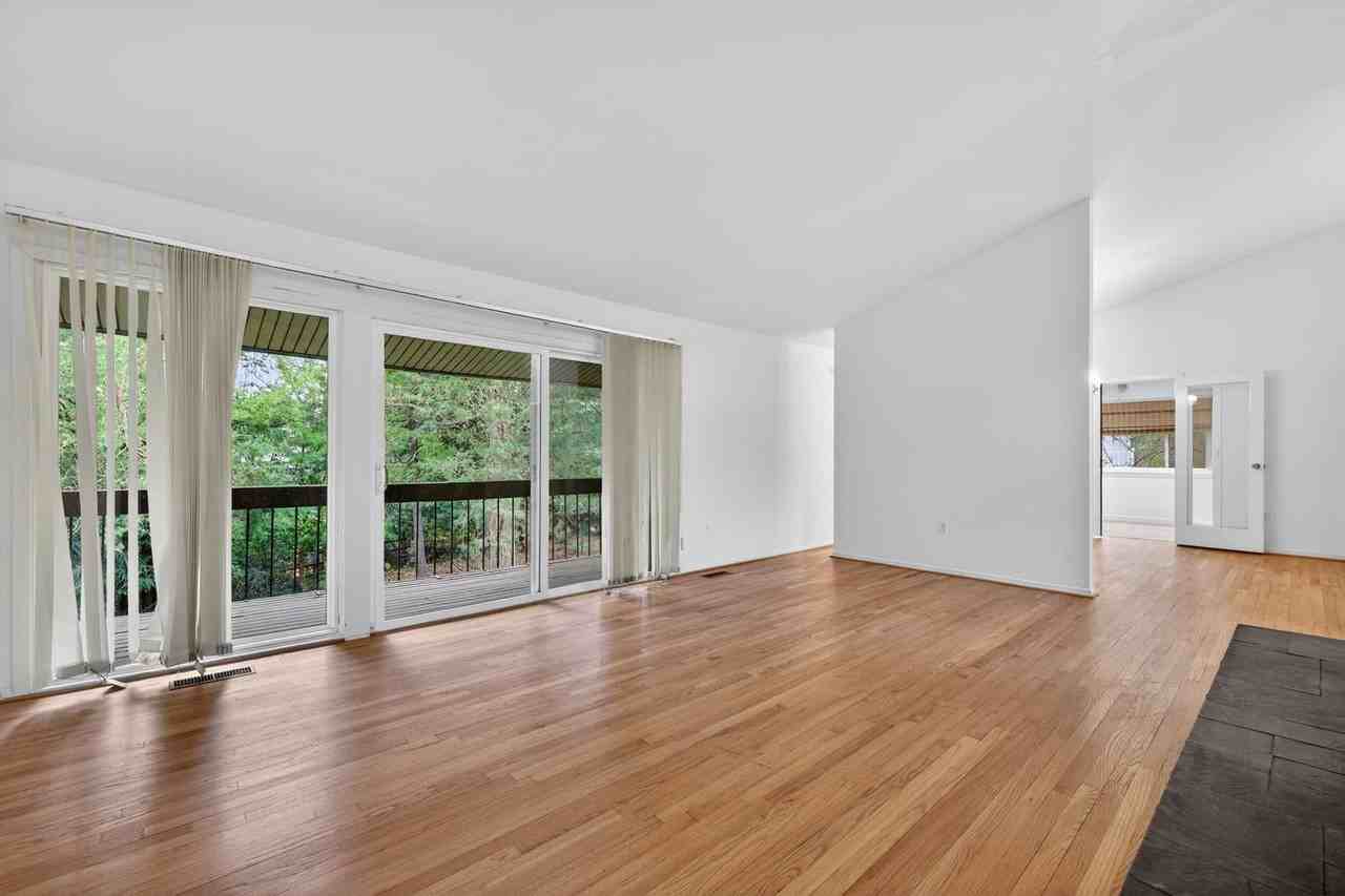 9404 Woodington Dr #1 - Photo 7 of 50