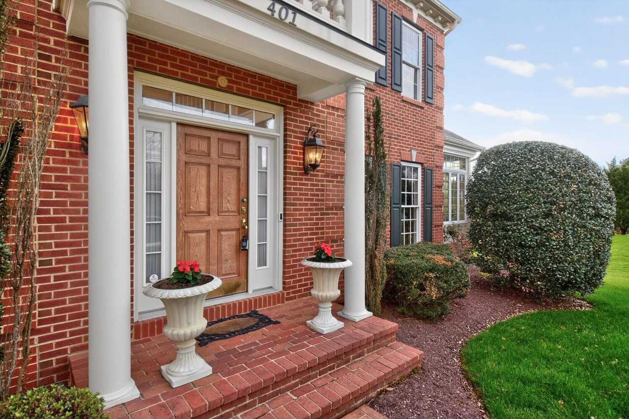 401 Hilton Head Ct #1 - Photo 6 of 50