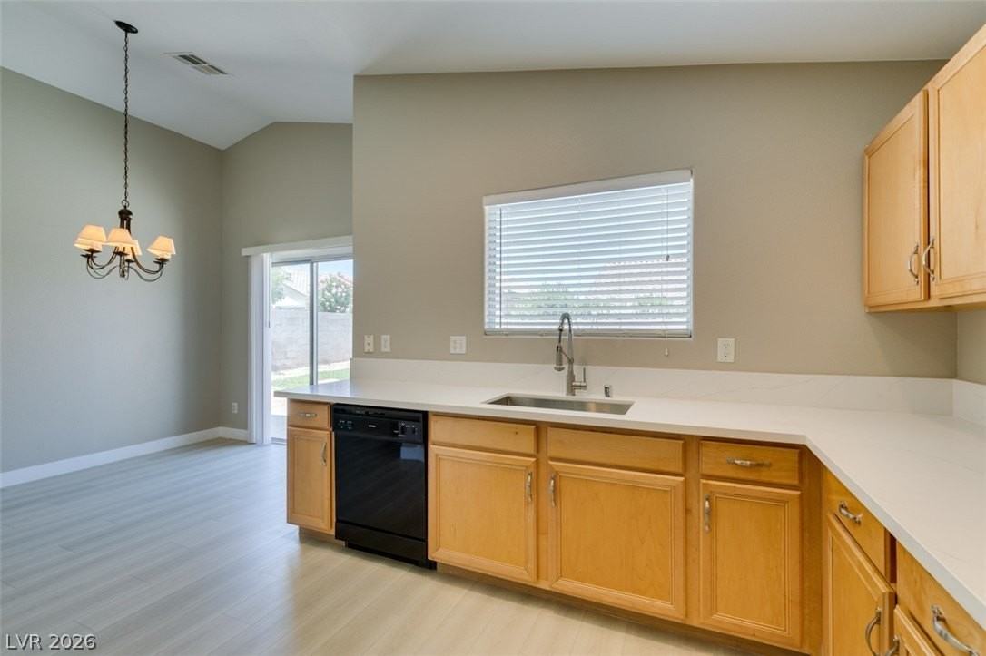 10342 Spider Rock Ave - Photo 2 of 44