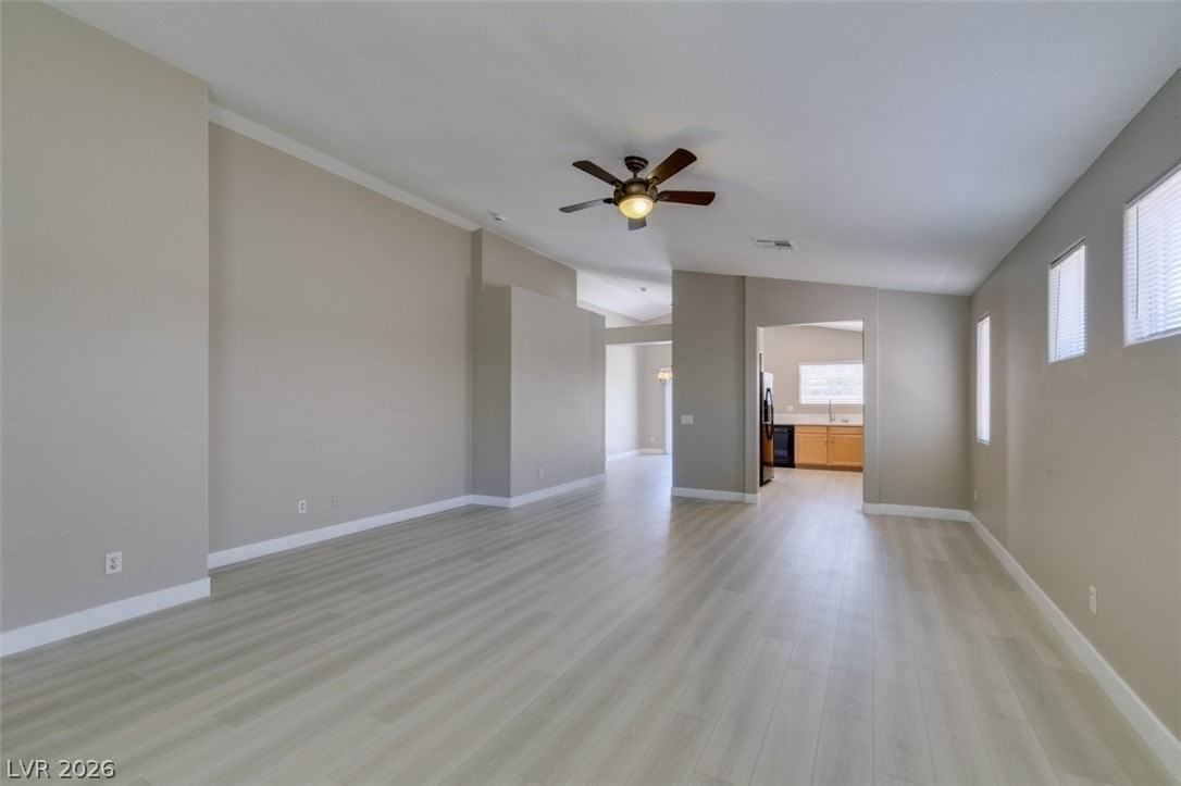 10342 Spider Rock Ave - Photo 3 of 44