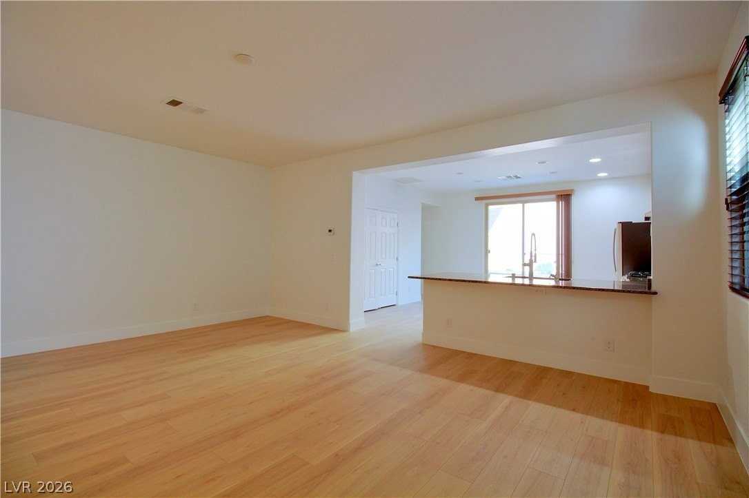 10550 Tranquil Glade Ln - Photo 3 of 23