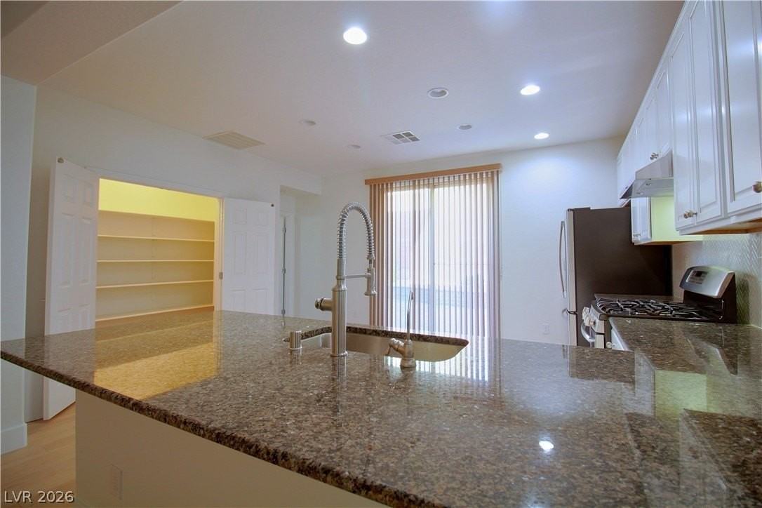 10550 Tranquil Glade Ln - Photo 7 of 23