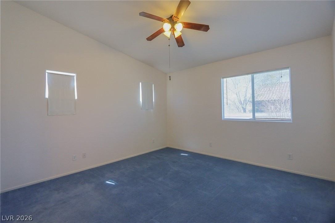 6472 Centennial Rd - Photo 6 of 29