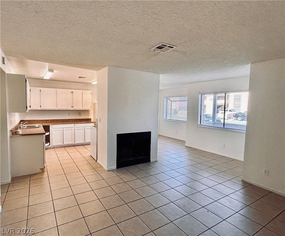 6217 Yerba Ln #A - Photo 3 of 16
