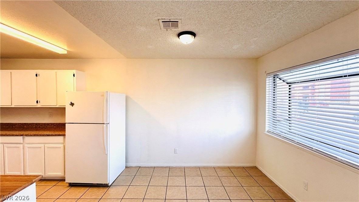 6217 Yerba Ln #A - Photo 5 of 16