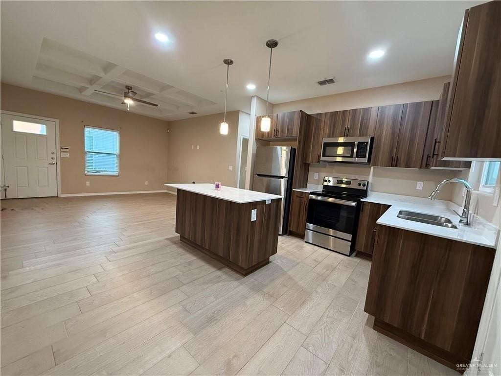 3100 W Driftwood St #2 - Photo 3 of 11