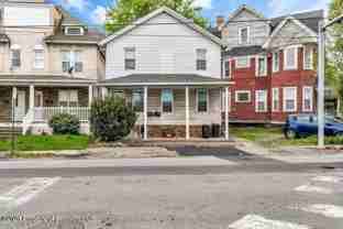 404 Railroad Ave - Photo 1 of 1