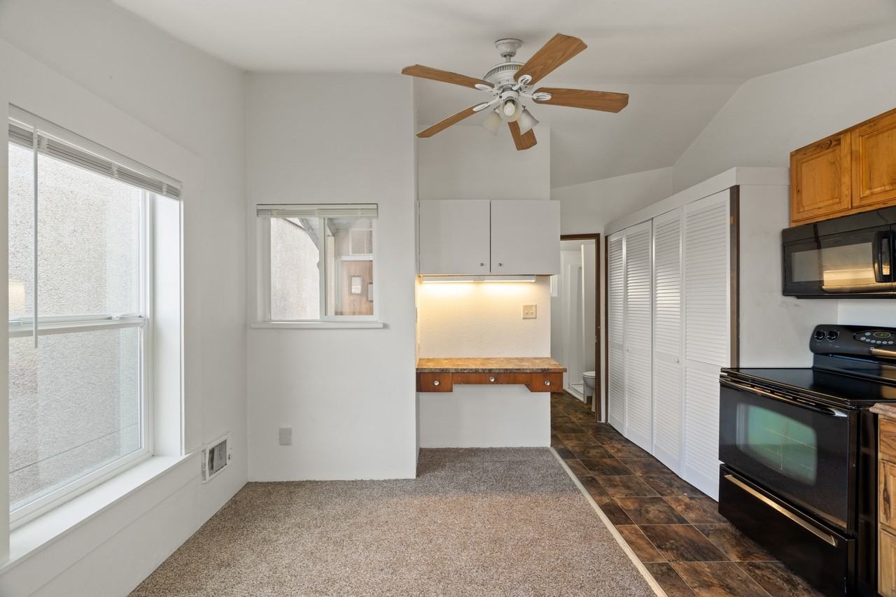 Mayflower 112 East 1st Street - Photo 5 of 31