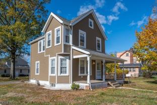 238 Van Ave - Photo 1 of 1