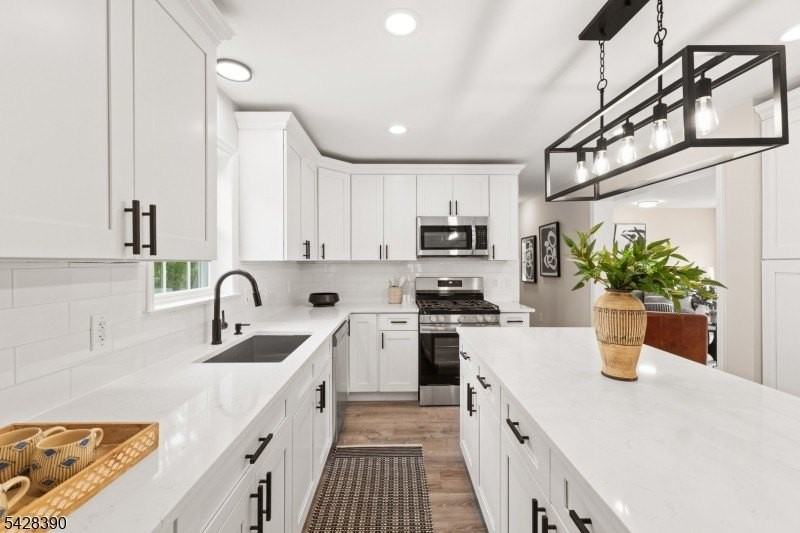 128 Big Piece Rd - Photo 6 of 43