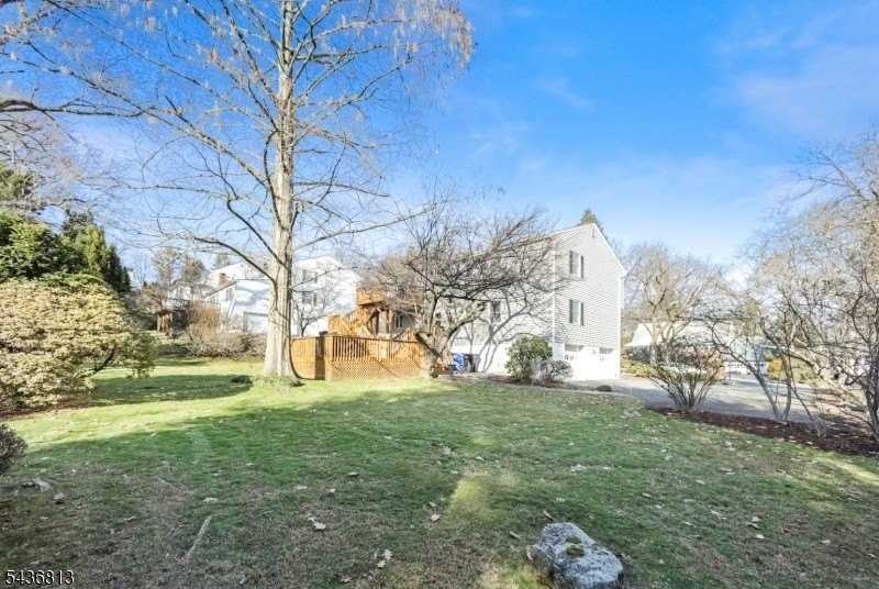 68 Colgate Ave #2 - Photo 3 of 10