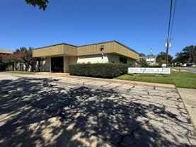 200 E Amherst Dr - Photo 1 of 1