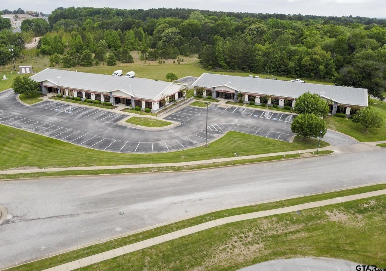 104 Jordan Plaza Blvd Ste 402 - Photo 6 of 6
