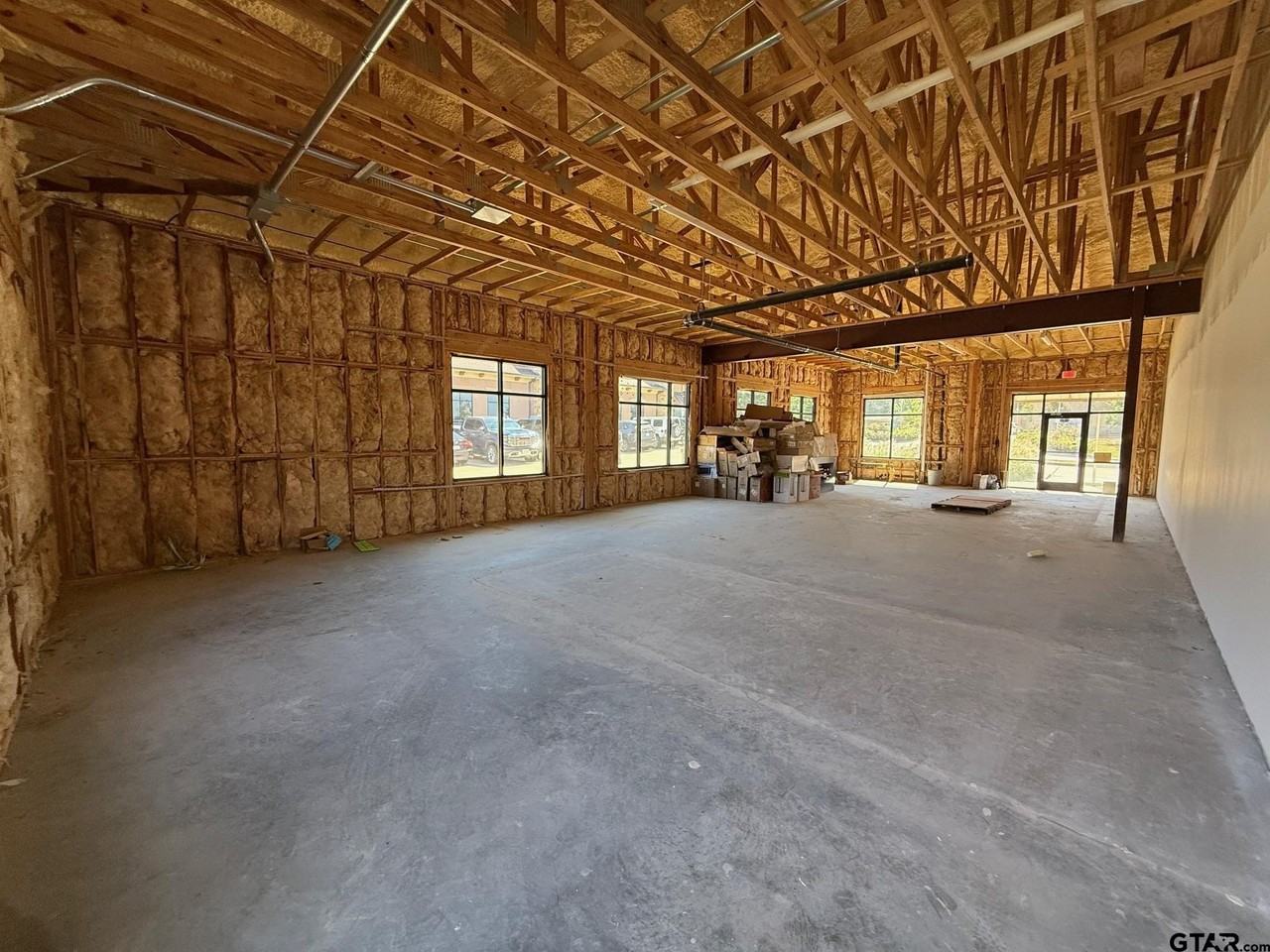 3143 Golden Rd - Photo 6 of 8