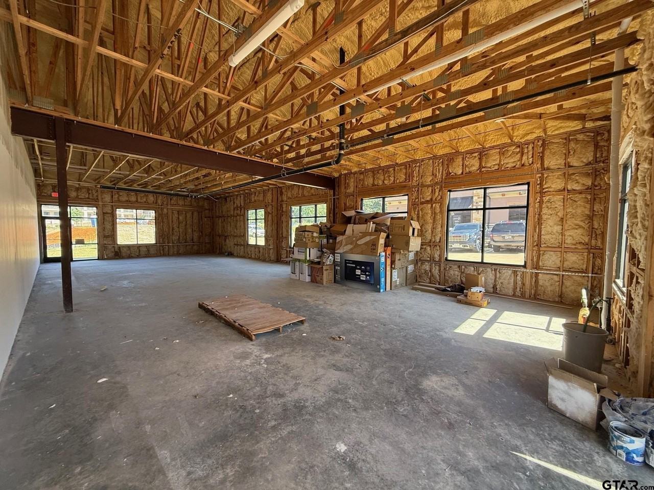 3143 Golden Rd - Photo 7 of 8