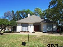 401 Woodland Hills Dr - Photo 1 of 1