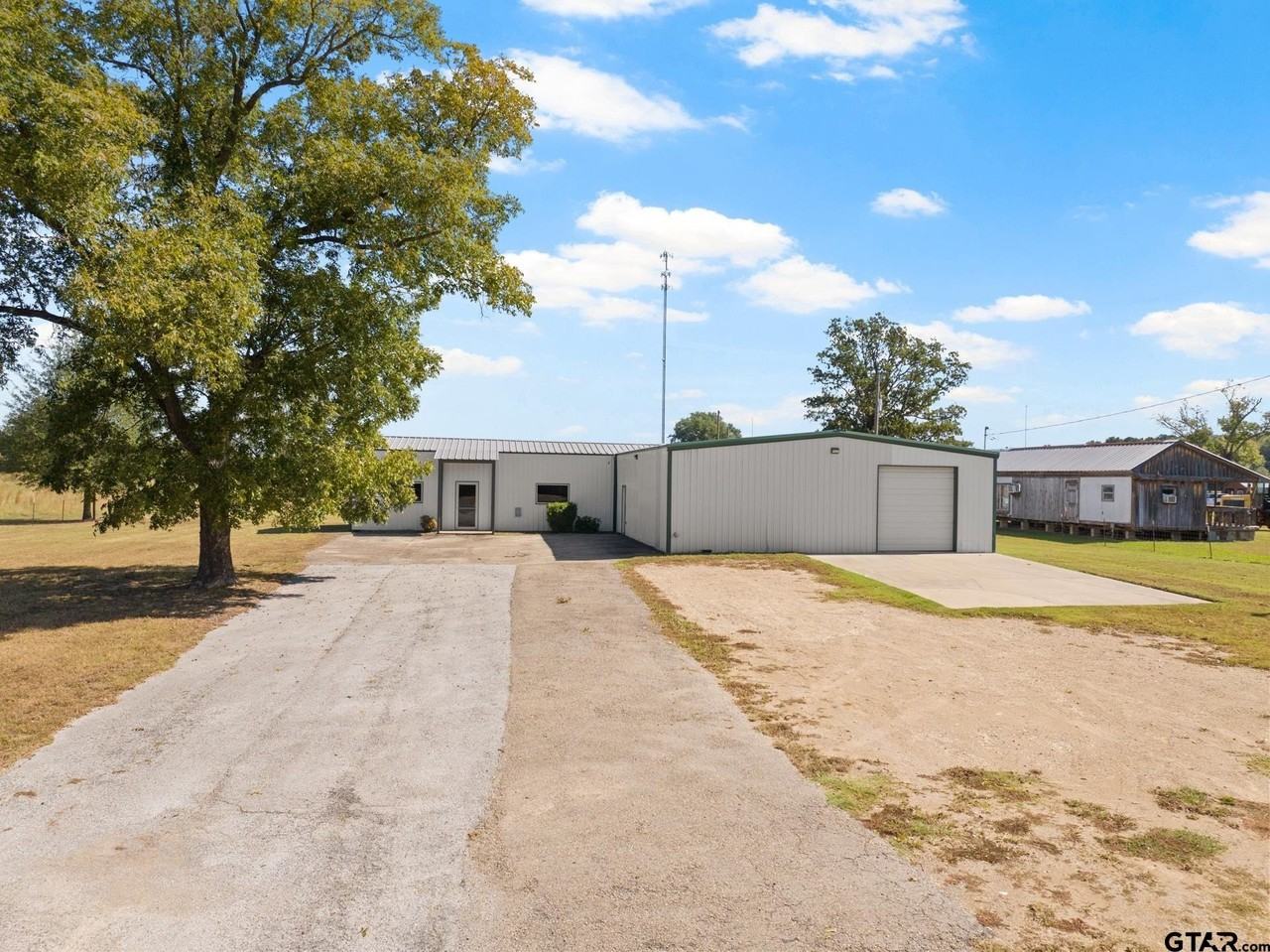 9108 Us Highway 271 N