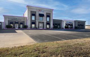 featured image of 2230 W Grande Blvd