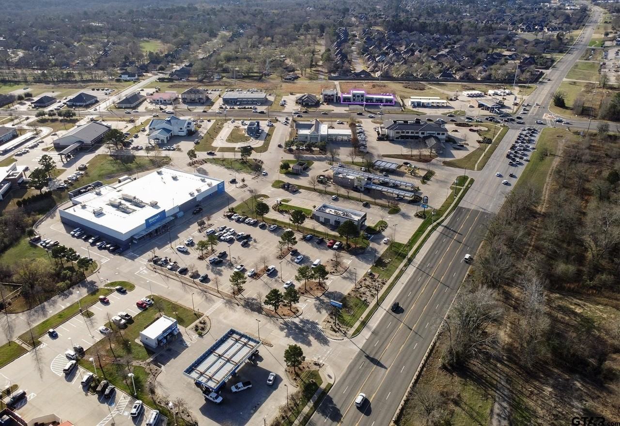 2230 W Grande Blvd - Photo 4 of 30