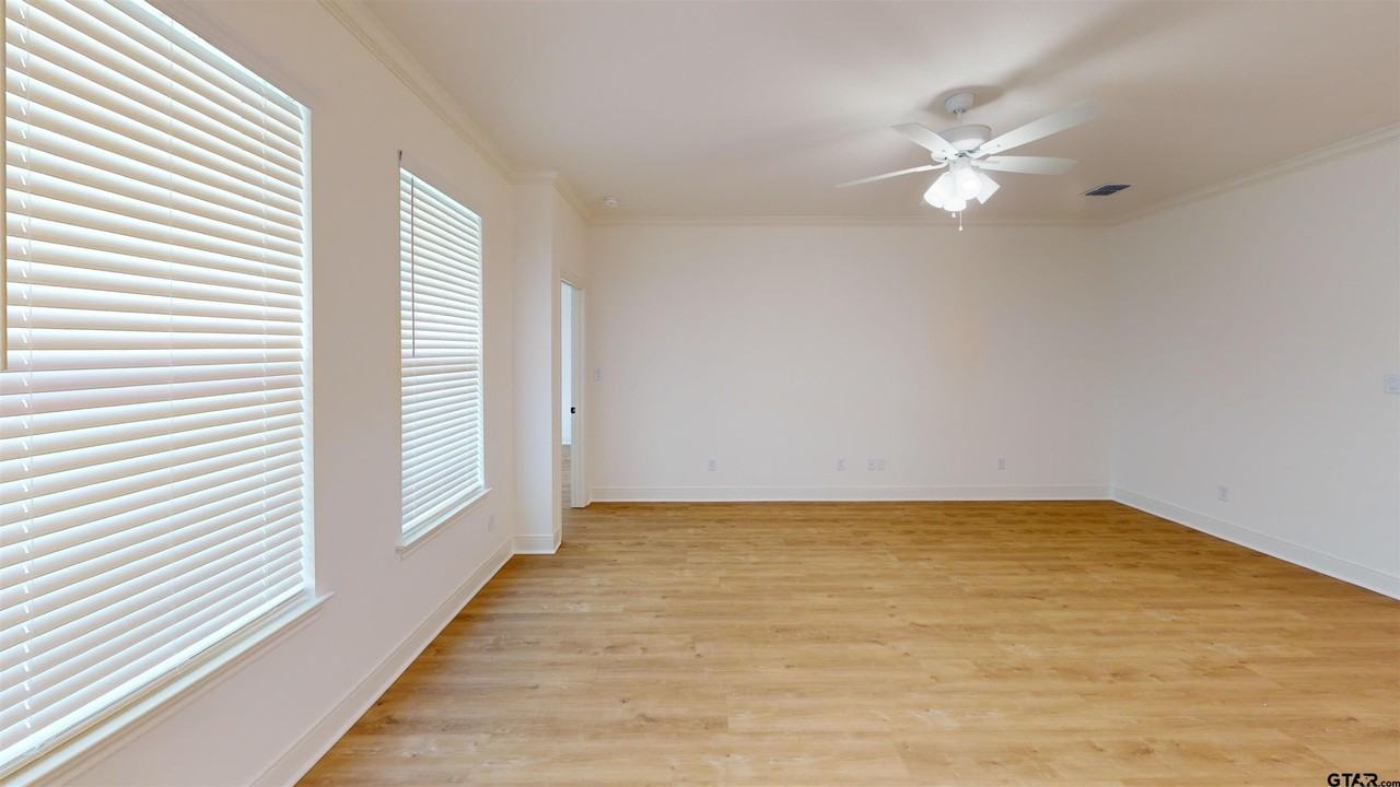 6622 Bendale Dr - Photo 5 of 16