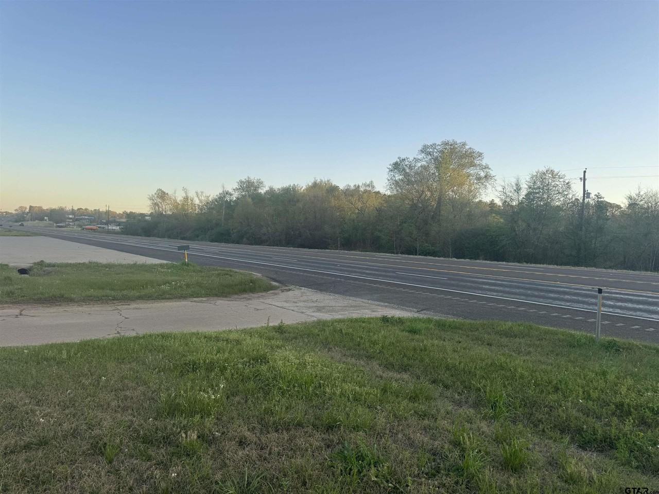 1208 State Highway 110 N - Photo 3 of 15