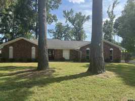 featured image of 8856 Pleasant Hill Cir