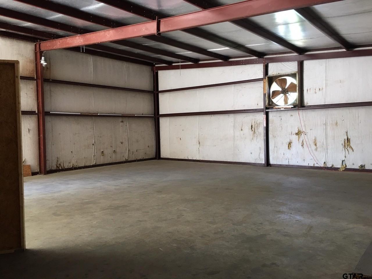 4839 Tidwell Dr - Photo 4 of 9