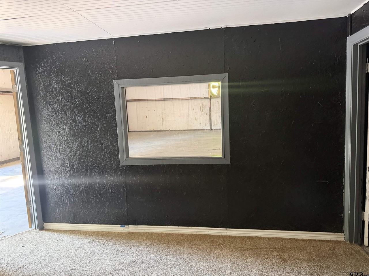4839 Tidwell Dr - Photo 6 of 9
