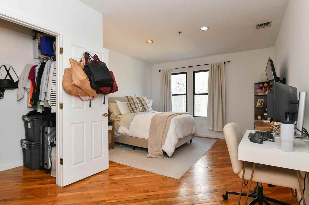 112 Clinton St #1 - Photo 7 of 13