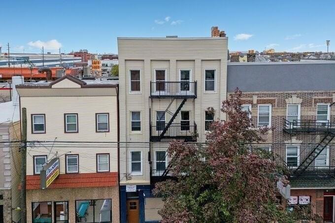 743 Harrison Ave #5