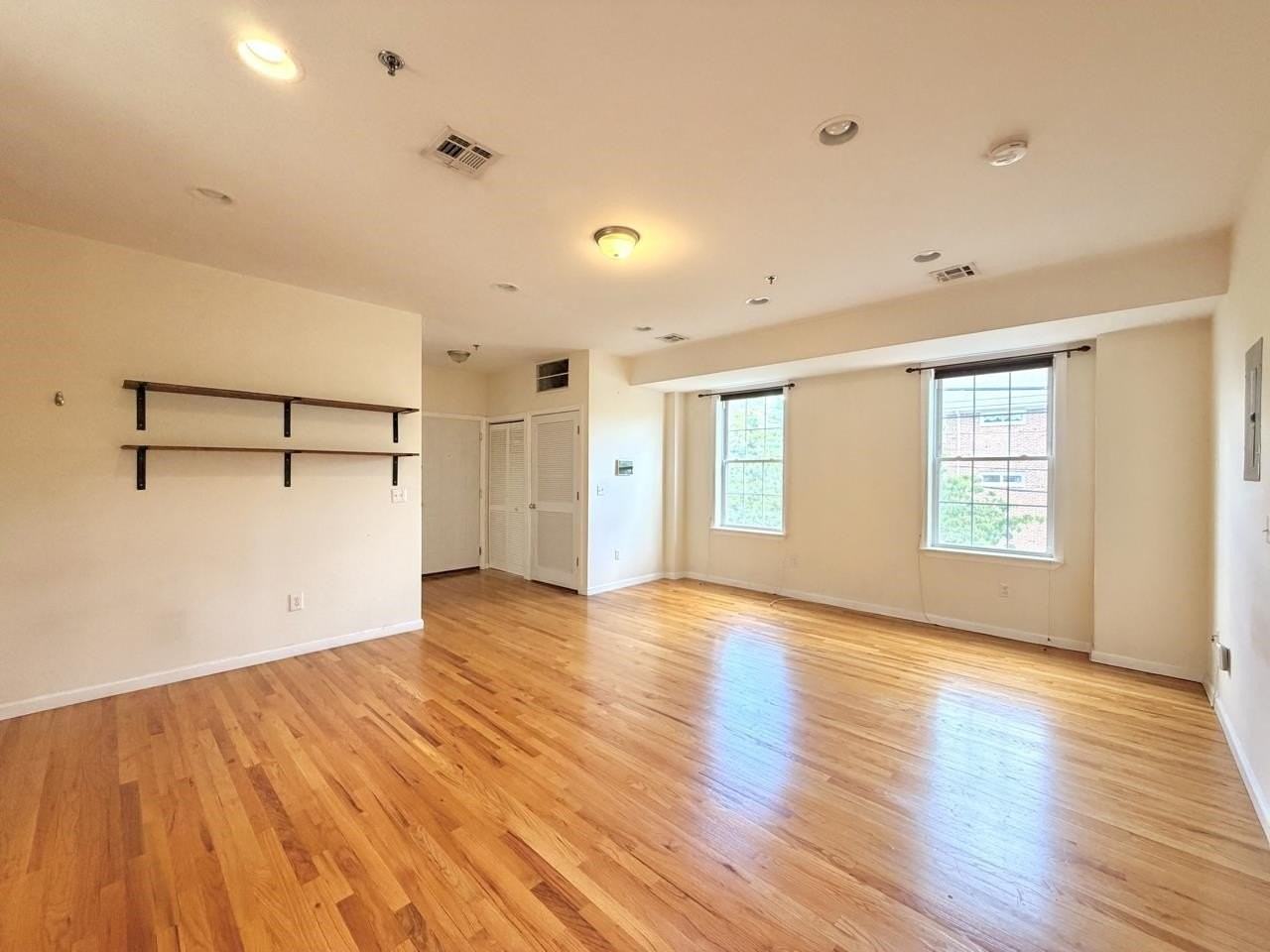 687 Avenue A #201 - Photo 3 of 12